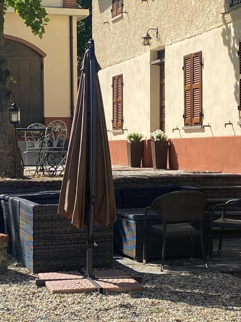 אליאנו טרמה Piemonte Country House מראה חיצוני תמונה