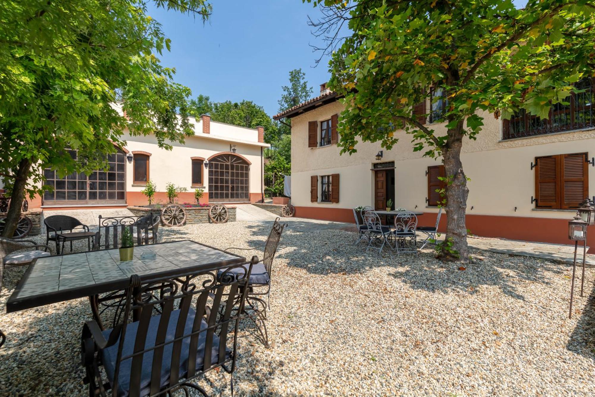 אליאנו טרמה Piemonte Country House מראה חיצוני תמונה